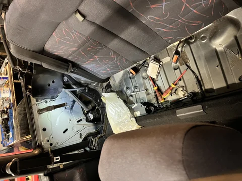 "Fresh" rear window regulators